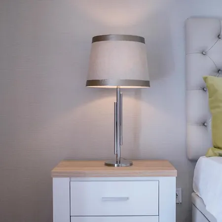Apartamento Brand New Downtown